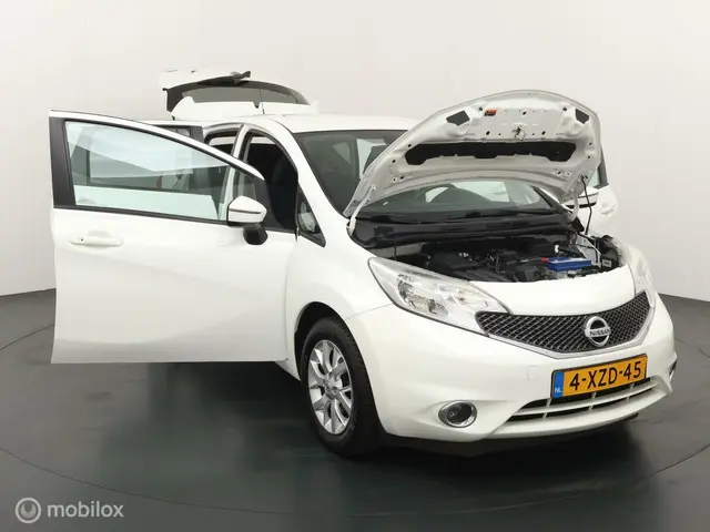 Nissan Note 1.2 Connect Edition 2014 Benzine 24