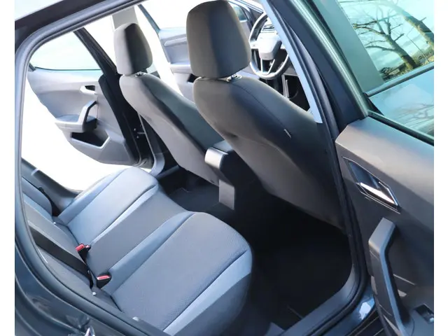 SEAT Arona 1.0 TSI Style Business Intense 2019 Benzine 16