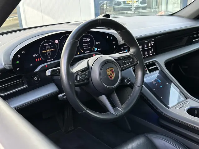 Porsche Taycan 4S Performance 84 kWh 2020 Elektrisch 49