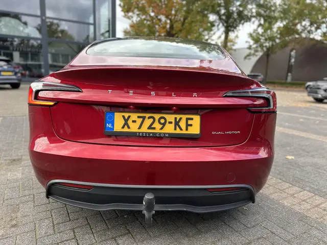 Tesla Model 3 Long Range AWD 78 kWh 2023 Elektrisch 7