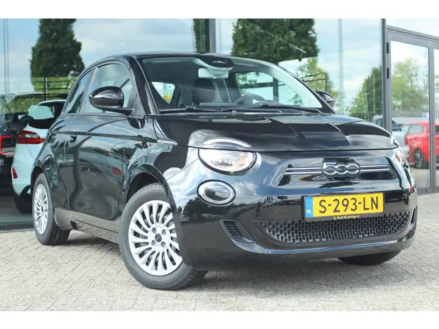 Fiat 500e 42 kWh 2023 Elektrisch 9