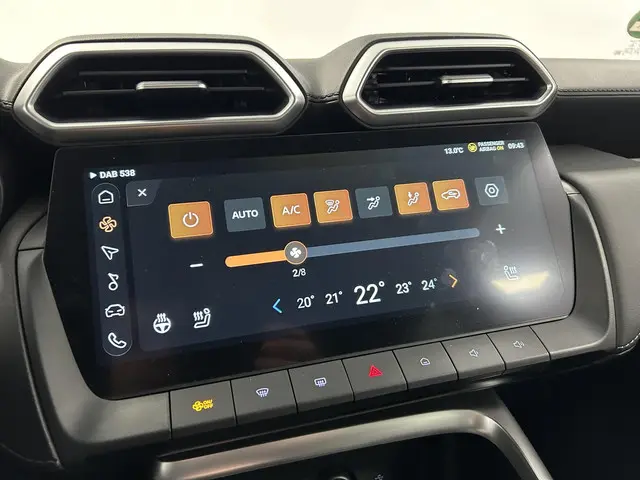 MG ZS Hybrid+ 1.5 Hybrid+ Luxury 2025 Hybride Benzine 13