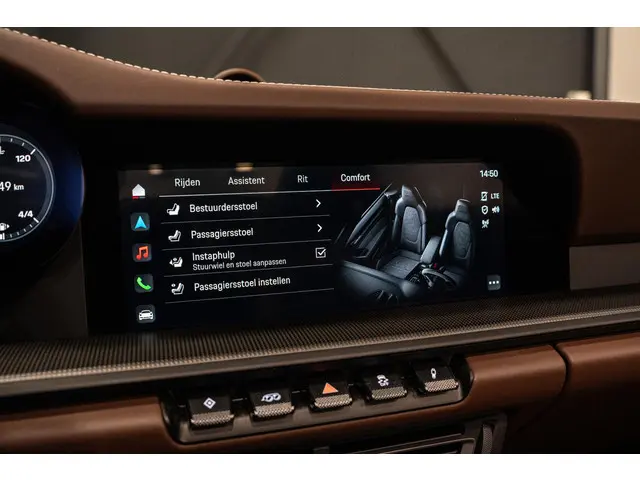 Porsche 911 Cabrio 3.0 Carrera GTS 2022 Benzine 37