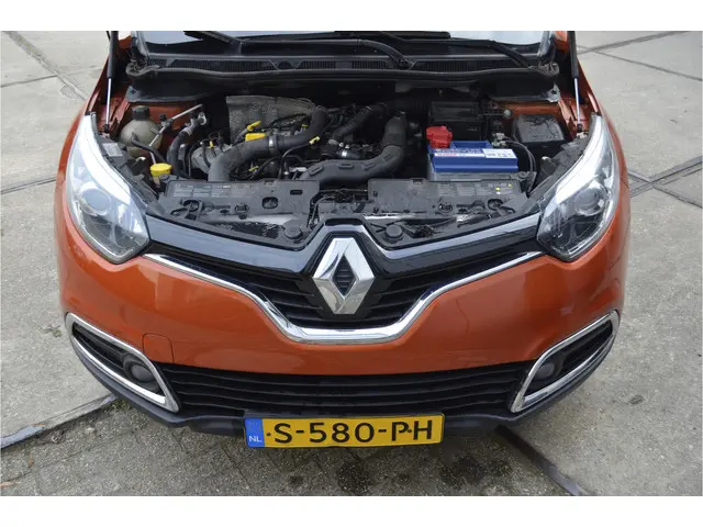 Renault Captur 0.9 TCe Helly Hansen 2014 Benzine 6