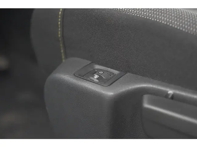 Citroën C3 PureTech 82 Feel 2020 Benzine 25
