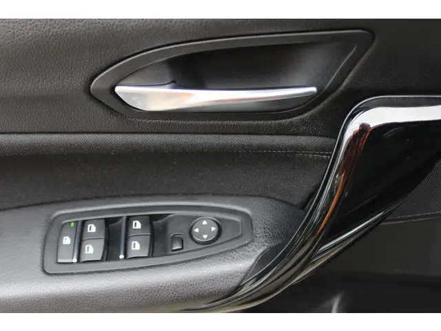 BMW 1 Serie 120i Sport Line 184PK 2018 Benzine 14