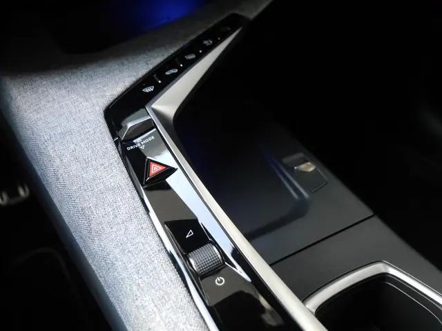 Peugeot 3008 1.2 Hybrid 136 GT 2024 Hybride Benzine 34