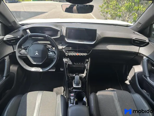 Peugeot e-2008 EV GT Pack 50 kWh 2020 Elektrisch 12