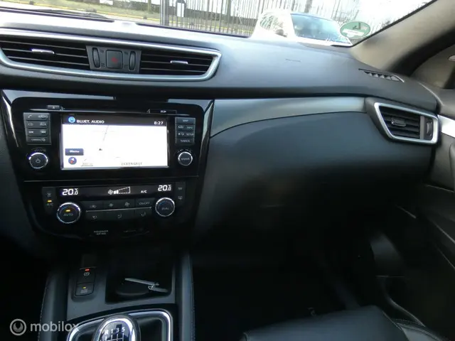 Nissan QASHQAI 1.2 Tekna +/ FULL OPTIONS / 140Pk 2017 Benzine 11