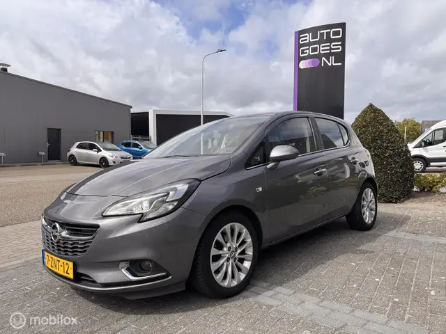 Opel Corsa 1.4 Cosmo Xenon 2015 Benzine 5