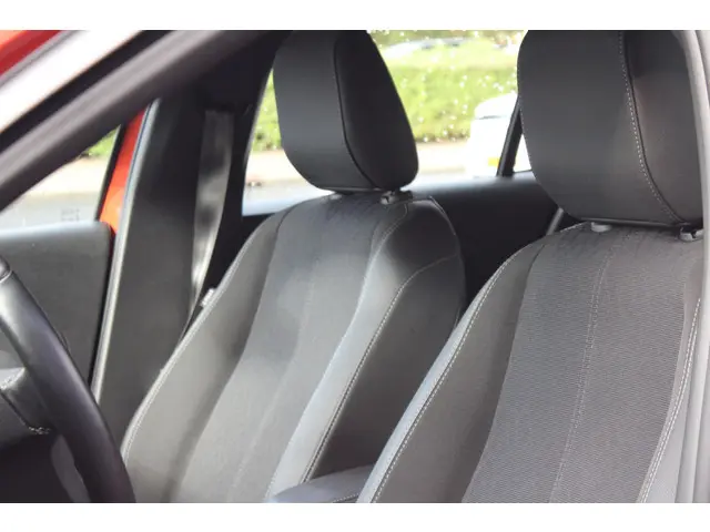 Opel Corsa-e Elegance 50 kWh 2022 Elektrisch 18