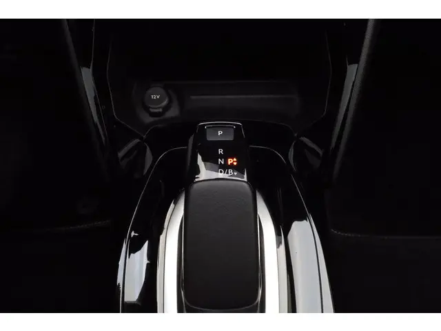 Peugeot e-208 EV GT Pack 50 kWh 2022 Elektrisch 33