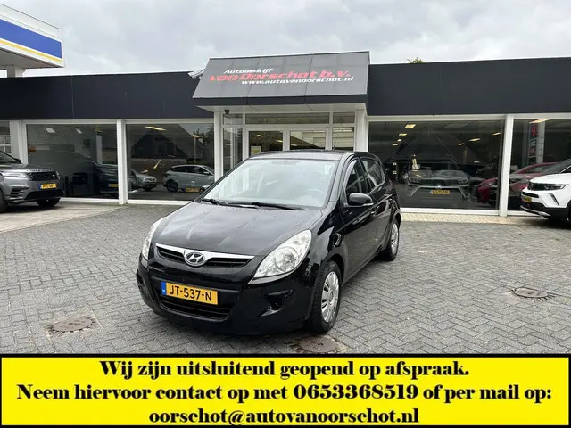 Hyundai i20 1.2i Business Edition 2012 Benzine