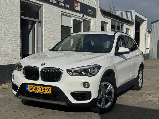 BMW X1 xDrive20i High Executive Ed. 2019 Benzine
