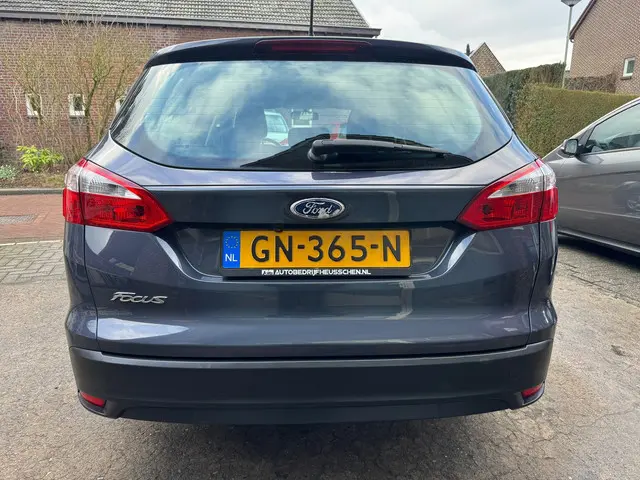 Ford Focus Wagon 1.6 TI-VCT Lease Titanium 2012 Benzine 7