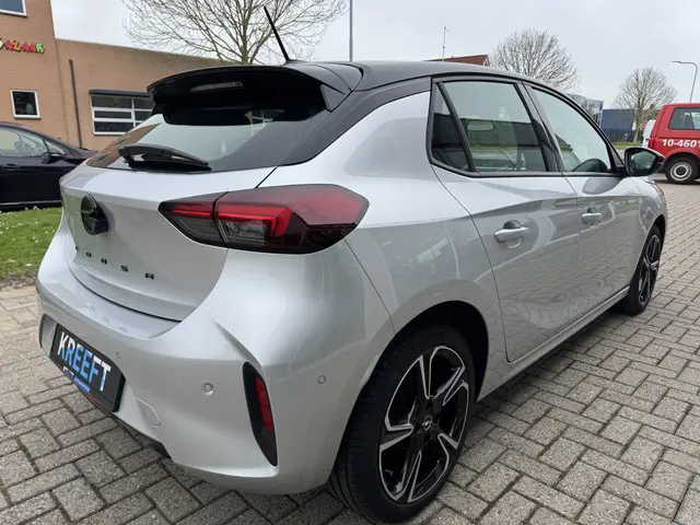 Opel Corsa 1.2 Elegance 2024 Benzine 6