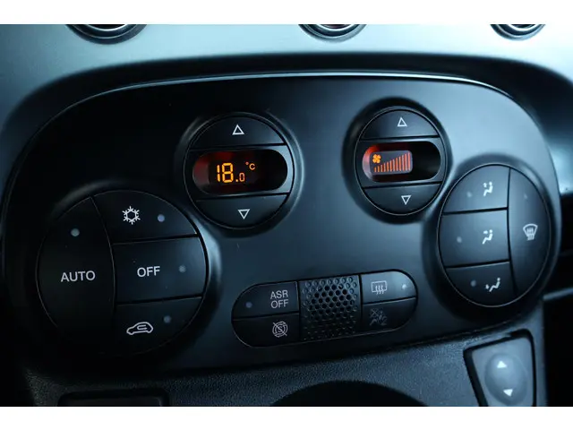 Fiat 500 0.9 TwinAir Turbo 500S 2015 Benzine 15