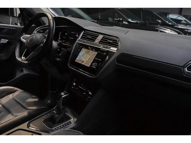 Volkswagen Tiguan 1.4 TSI eHybrid 2022 Hybride Benzine 32