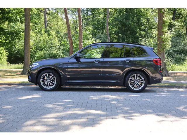 BMW X3 xDrive20i 2020 Benzine 2
