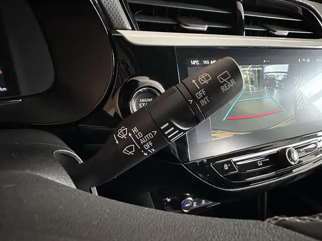 Opel Corsa 1.2 GS Stoelverwarming | dodehoek | 2024 Benzine 13