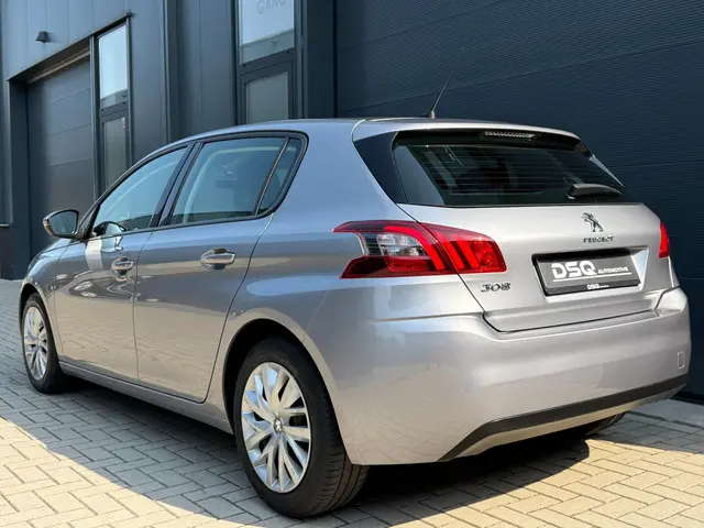 Peugeot 308 1.2 PureTech Blue Lease 2018 Benzine 6