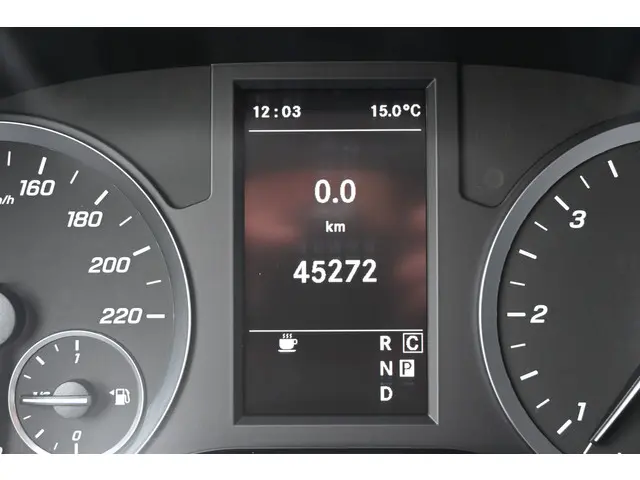 Mercedes-Benz Vito 116 CDI Lang 2024 Diesel 18
