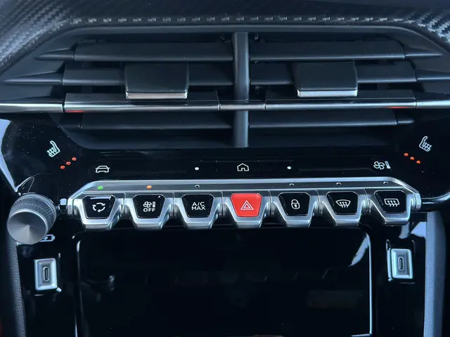 Peugeot 2008 1.2 Hybrid 145 GT 2026 Hybride Benzine 23