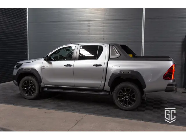 Toyota Hilux 4.0 Double Cab Adventure 2024 Benzine 5