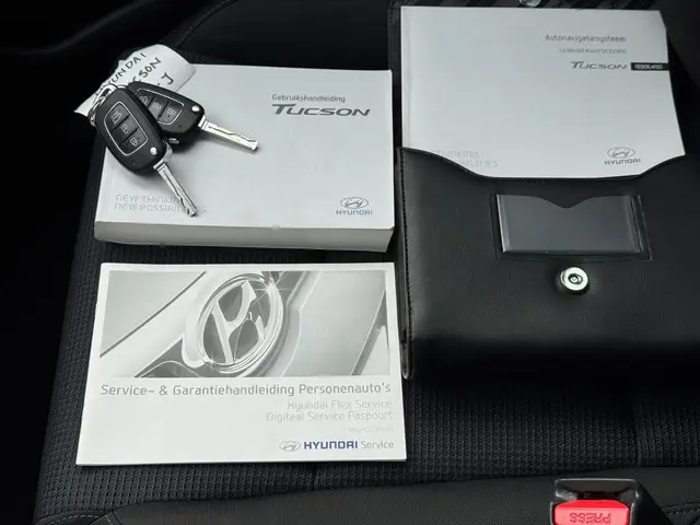 Hyundai Tucson 1.6 GDi Comfort 2016 Benzine 32