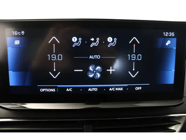 Peugeot 5008 1.2 PureTech Allure Pack 2022 Benzine 17