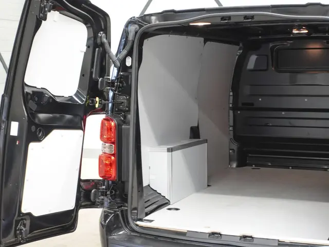 Peugeot Expert 2.0 BlueHDI 145PK L3 2023 Diesel 10