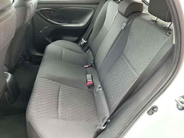 Toyota Yaris 1.5 VVT-i Active 2021 Benzine 14