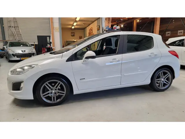 Peugeot 308 1.6 VTi Sportium 2013 Benzine 8