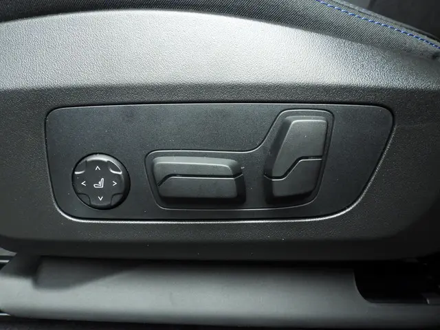 BMW X1 xDrive25e 2026 Hybride Benzine 19