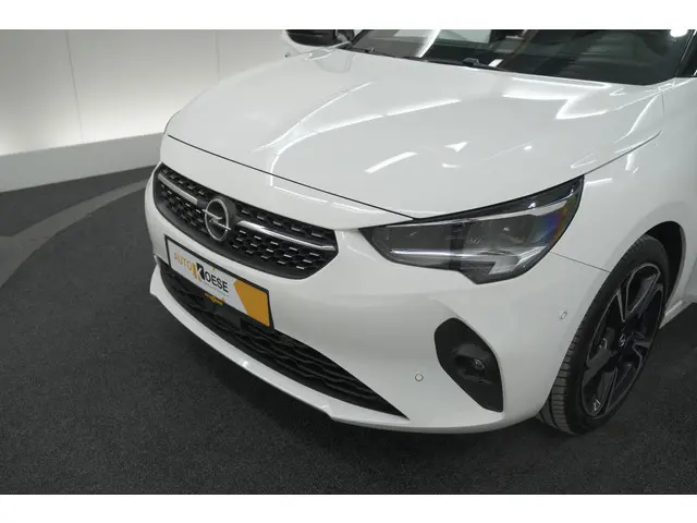 Opel Corsa 1.2 Turbo 100 Ultimate 2023 Benzine 16