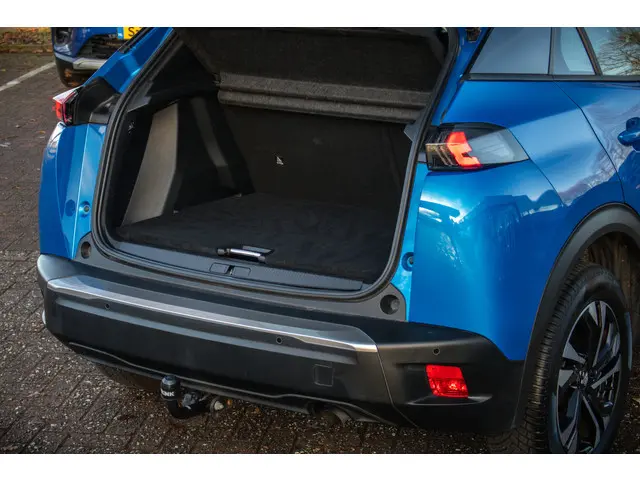 Peugeot 2008 1.2 PureTech Allure 2020 Benzine 22