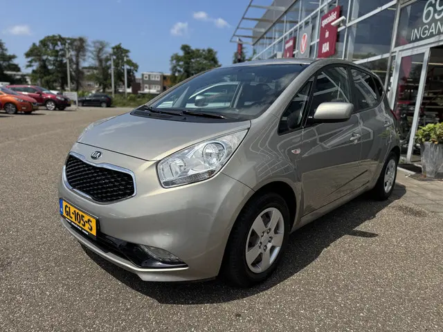 Kia Venga 1.6 CVVT DynamicLine 2015 Benzine 4