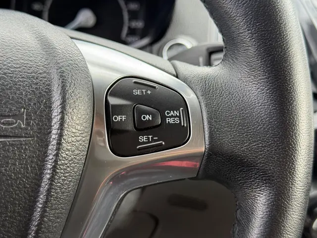 Ford EcoSport 2015 1.0 EcoBoost Titanium 2015 Benzine 12