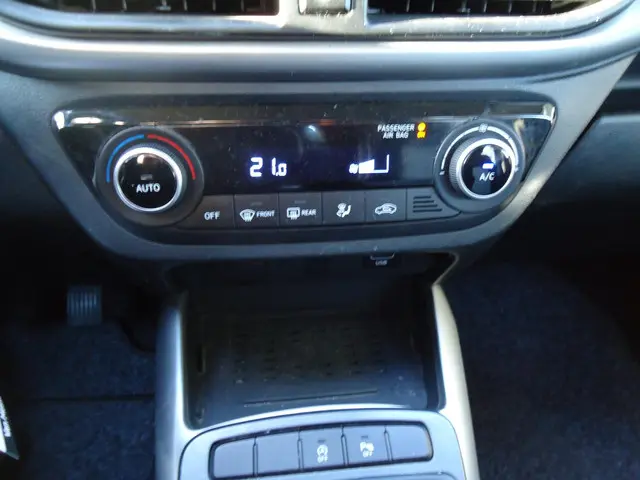 Hyundai i10 1.0 Premium 2020 Benzine 11
