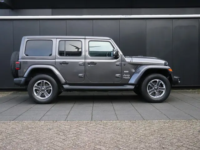 Jeep Wrangler 2.2D Sahara 2019 Diesel 4
