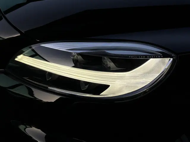 Volvo V40 1.5 T3 Polar+ Sport 2020 Benzine 4