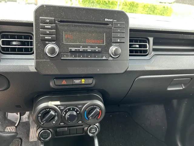 Suzuki Ignis 1.2 Smart Hybrid Comfort 2023 Benzine 16