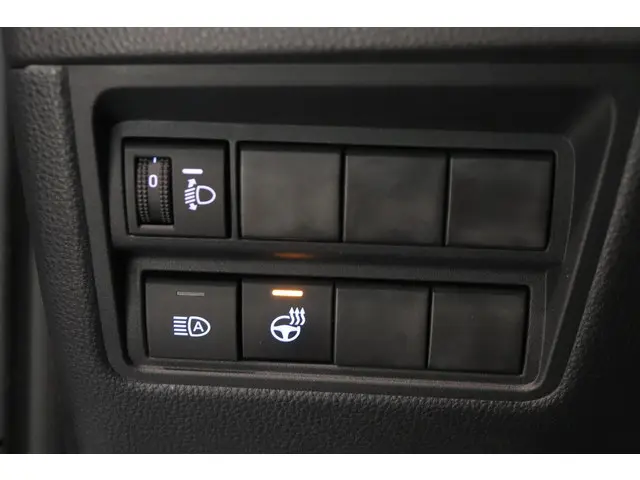 Toyota Yaris 1.5 Hybrid Executive 2021 Hybride Benzine 33