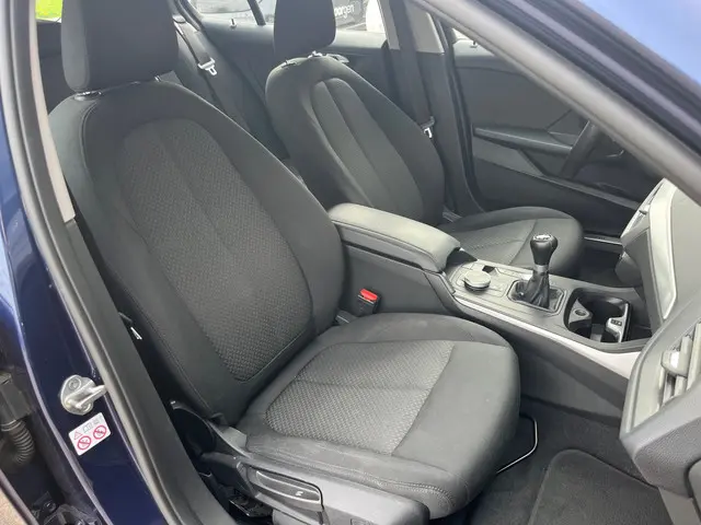 BMW 1 Serie 118i NIEUW MODEL, 140 Pk 2019 Benzine 22