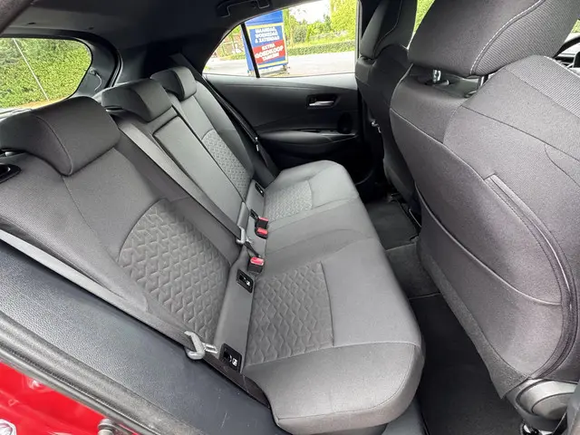 Toyota Corolla 1.8 Hybrid Active 2021 Hybride Benzine 18