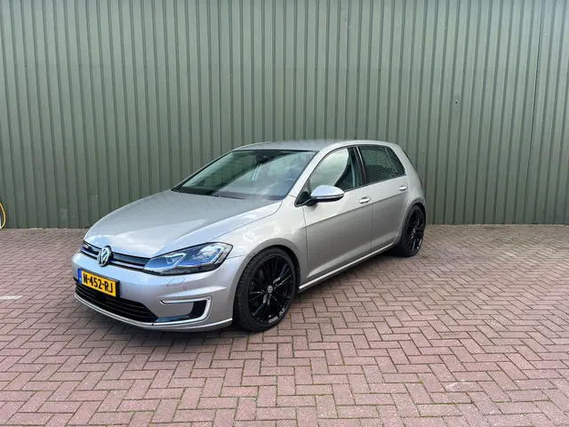 Volkswagen e-Golf e-Golf 2018 Elektrisch 4