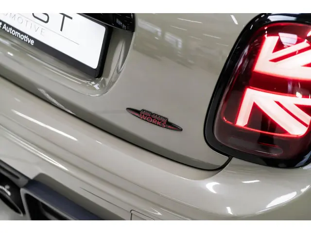 MINI Cooper Mini 2.0 John Works 2018 Benzine 10