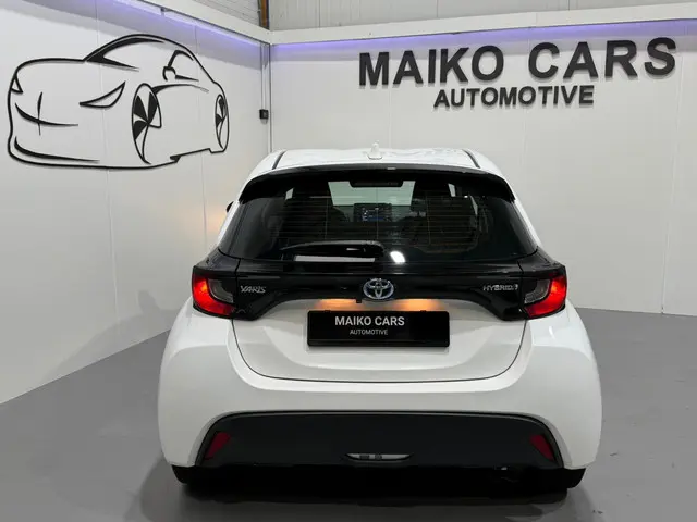 Toyota Yaris 1.5 Hybrid Dynamic 2021 Hybride Benzine 6