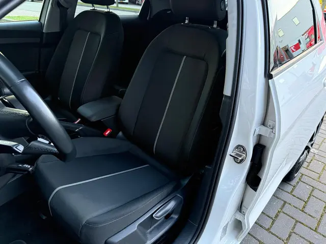 Audi A1 Sportback 25 TFSI Pro Line 2021 Benzine 12