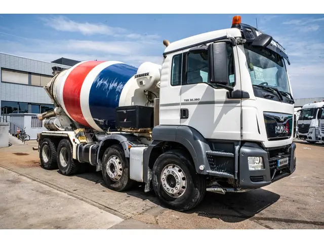 MAN TGS 32 360 BB+ LIEBHERR 9m3 2016 Diesel 2